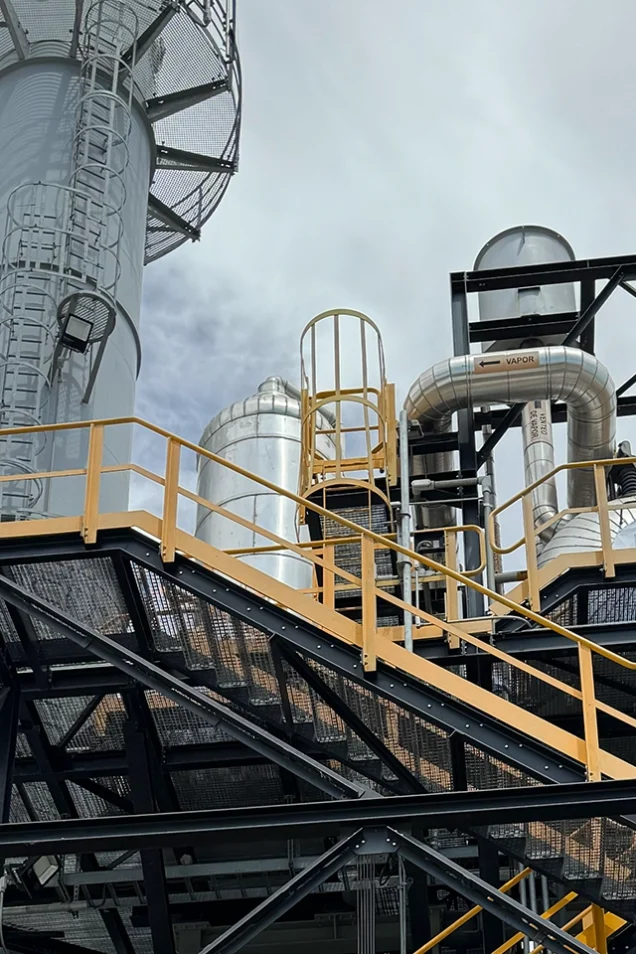 Proyamar-proyectos-Ducteria-y-extractores-de-gases-en-area-de-laboratorio