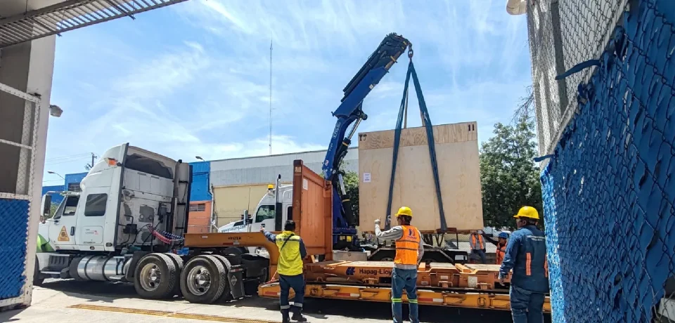 Proyamar-servicios-obras-civil-operaciones-con-grua-02 Proyamar-servicios-obras-civil-operaciones-con-grua-02